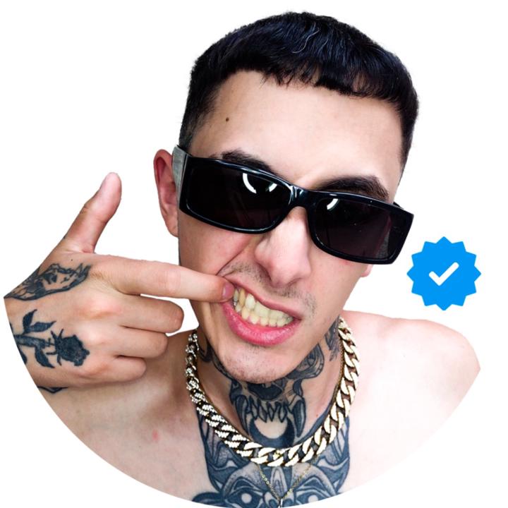 Flakko Graphic Designer