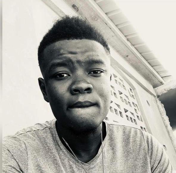 James kelly Petit homme