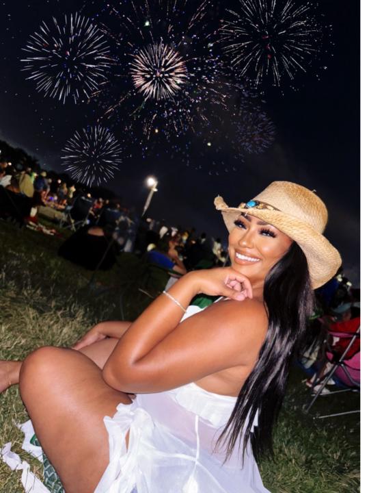 Candis Oakley