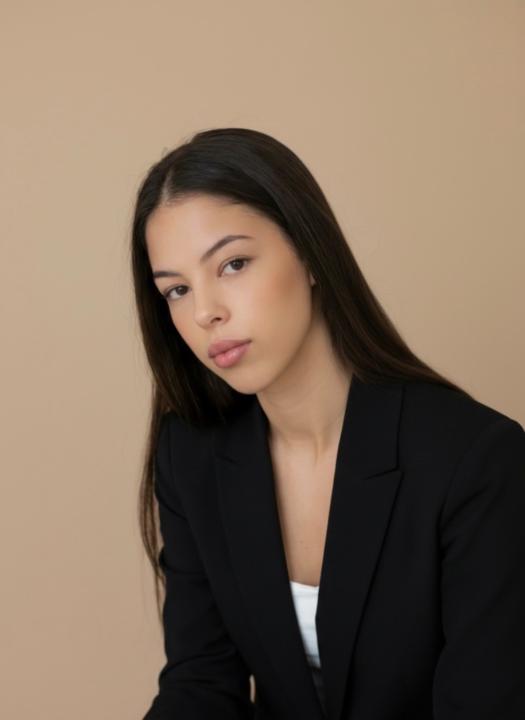 Elena Cantos