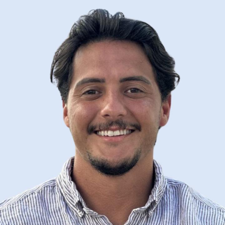 Warren Devarennes