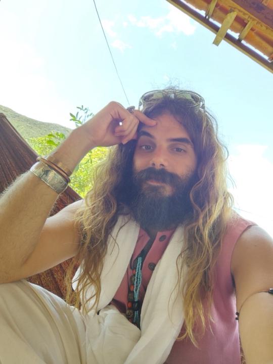 Adham Anutara