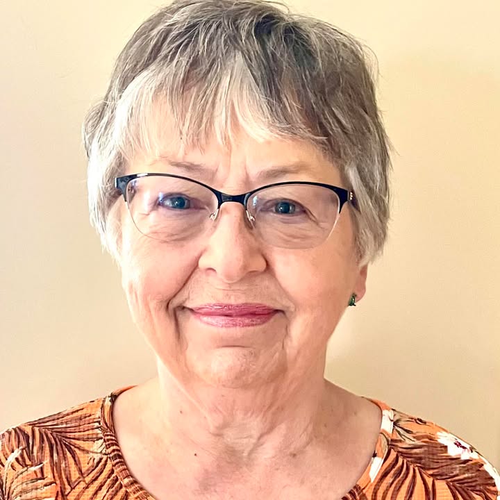 Cindy Arnold