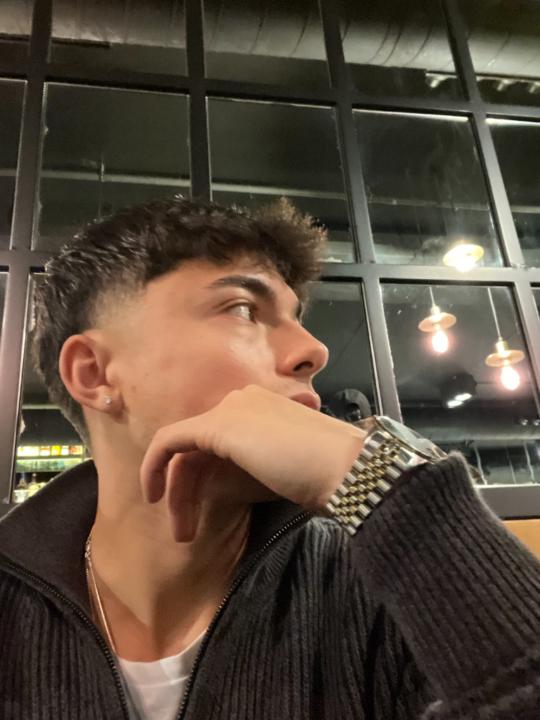 Luca Dalvarez