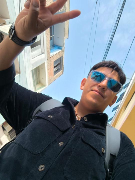 Ademar antonny Castillo Paredes