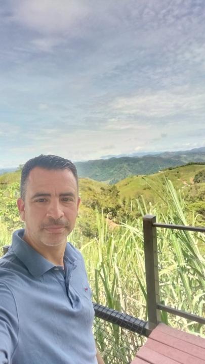 Alexander Correa patiño