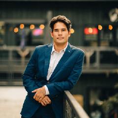 Ethan Ho