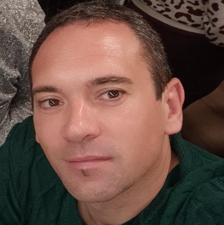 Rubén Guillot Escandell