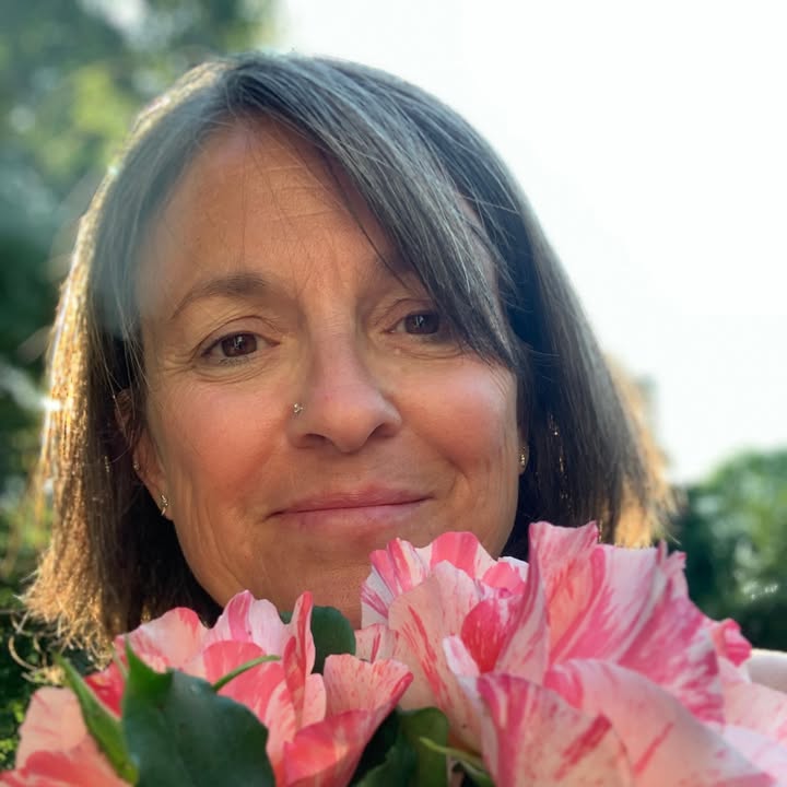 Lucy Abrams