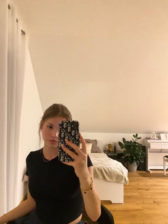 Leonie Schmik