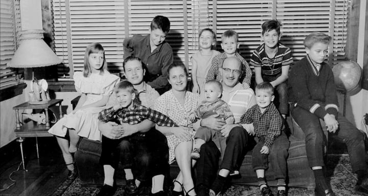 Faust Christmas Reunion