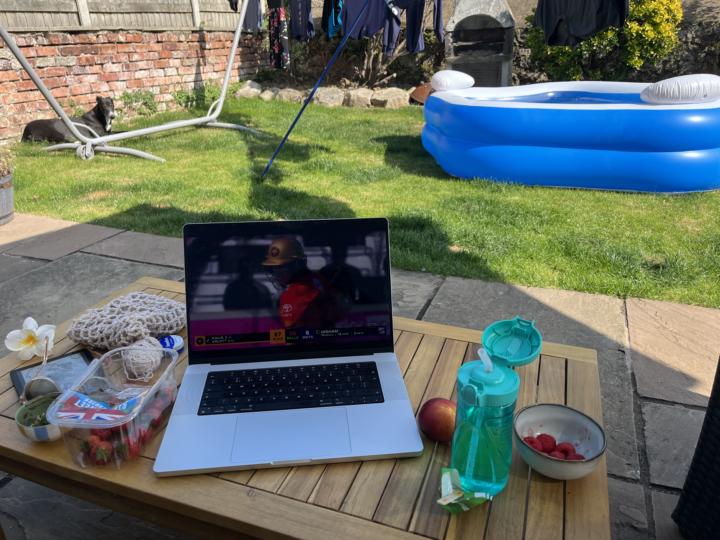 Hellooooo from North Wales in the UK! 