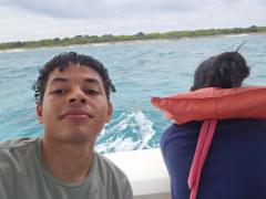 Cristian Alejandro Germosen feliz