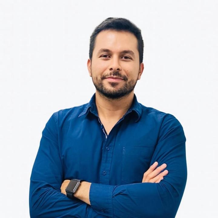 Hugo Marlon Arenas Domínguez