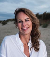 Lisa Pearce