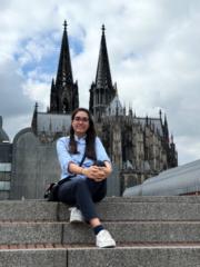 Mahnoush Dehghnanyeri