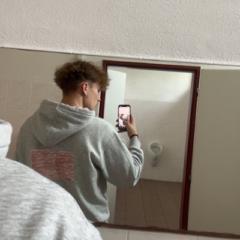 Vojtik Does not mog