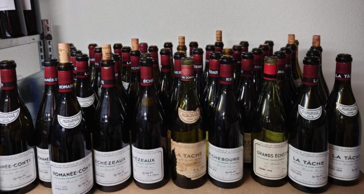 Fine Pours Wine Society