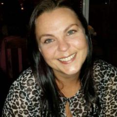 Tania Van der Mescht