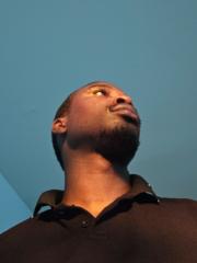 Ekata Leo Oni