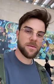Sam Laseron