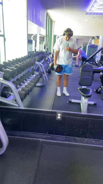 Single Arm DB Bench Press — 2 sets x 8 each