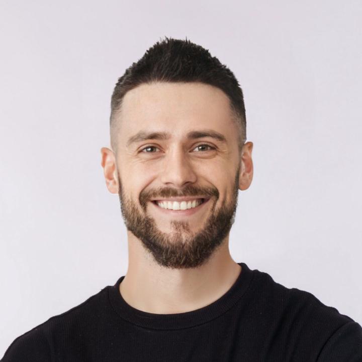 Jamie Cross