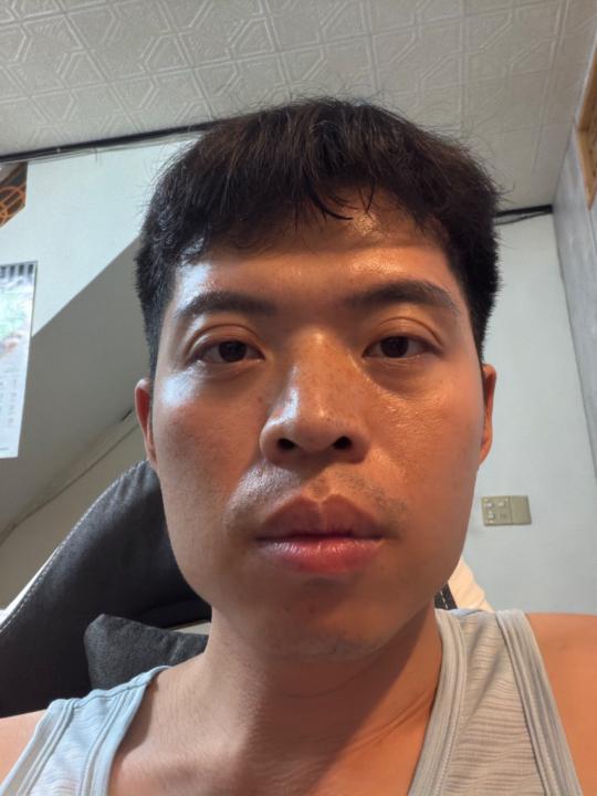 邦彥 劉