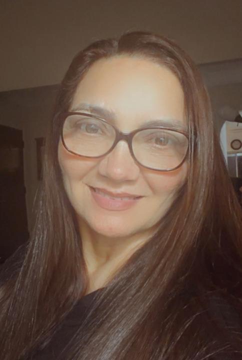 Linda M Moreno A