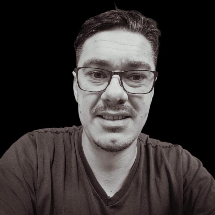 Alex Petrache