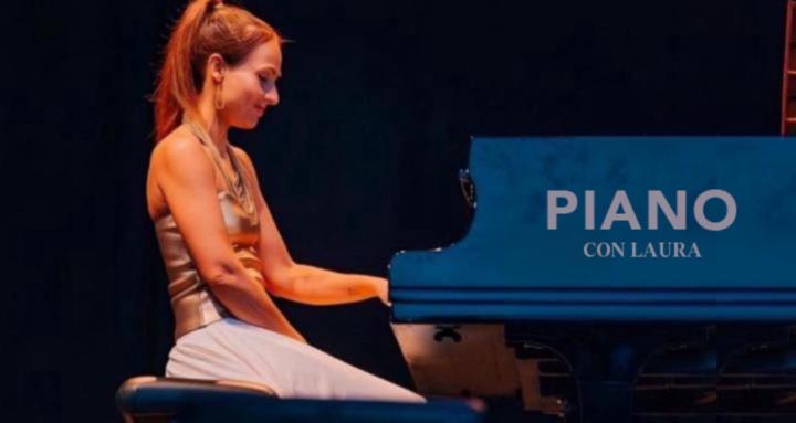 Piano con Laura