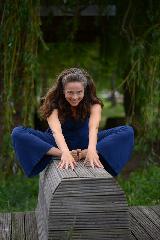 Simone Troemel