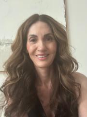 Valerie Fuller