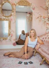 Holly Hart
