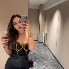 Тэргүүн Хатагтай