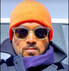 Vidur Row
