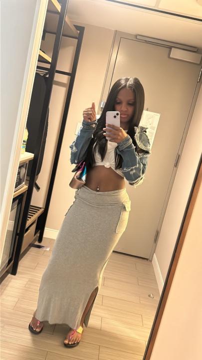 Janae F