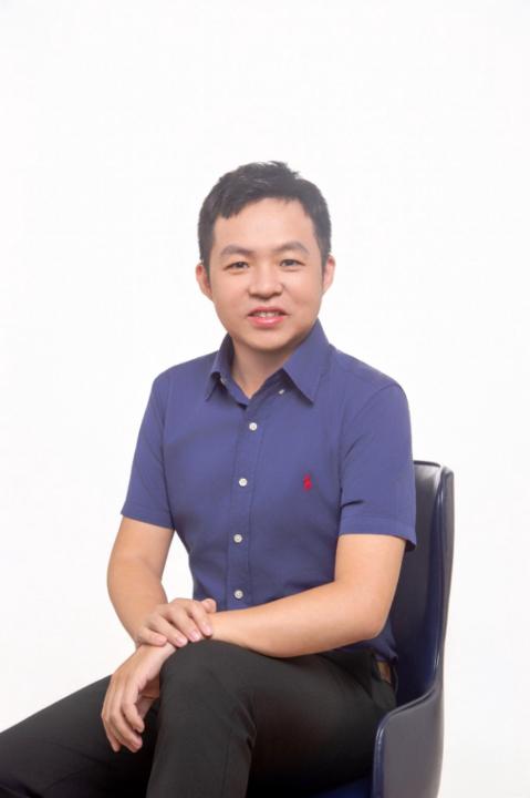 John 蔡
