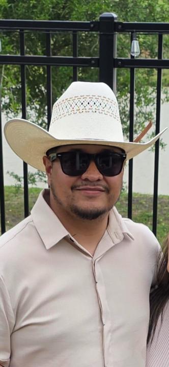 Tino Lara