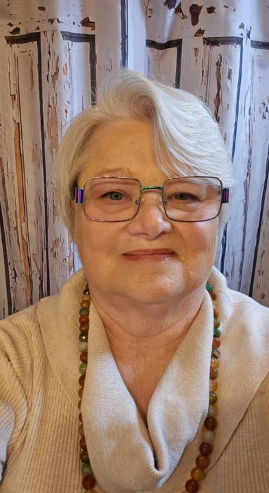 Michelle Arnold-Yeager
