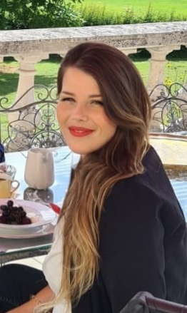 Mina Carton