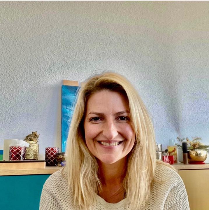 Julia Reiner
