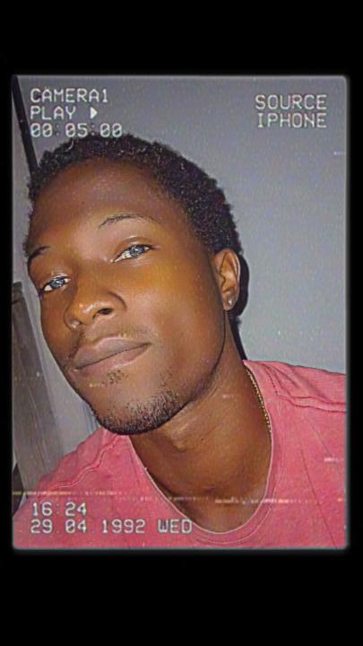 Jeffry Roland Uzuriaga Diaz