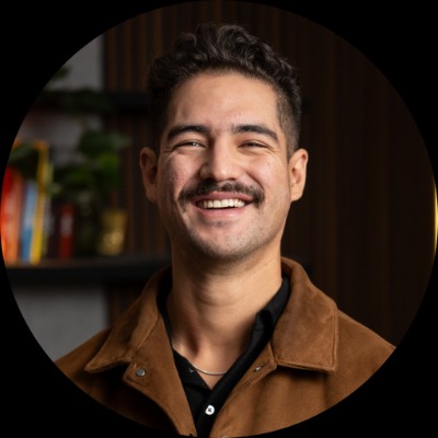 Rubén S Chowell