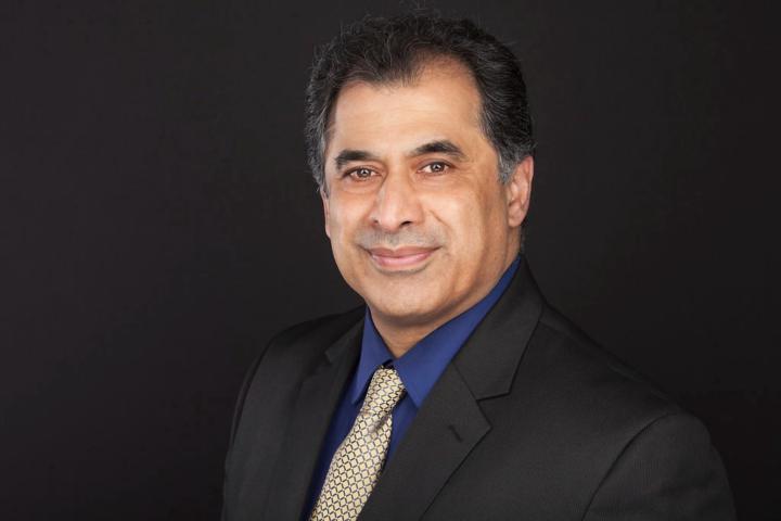 Nader Tehrani