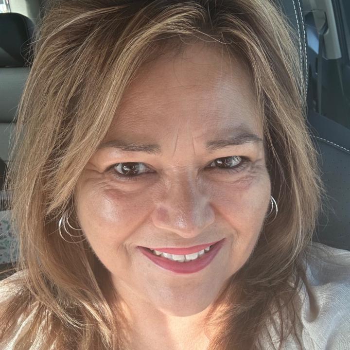 Terri R-Martinez