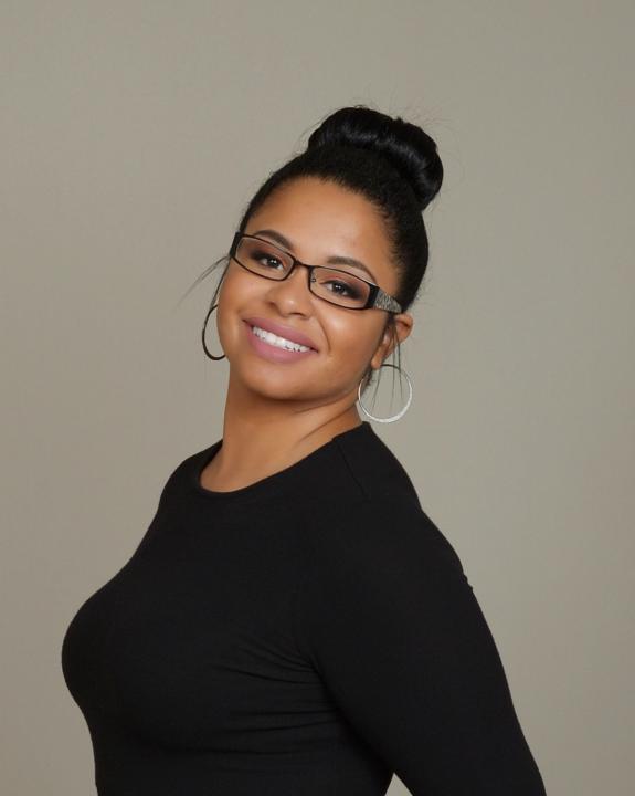 Yesenia Reed