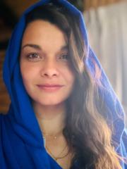 Adriana Van de Velde