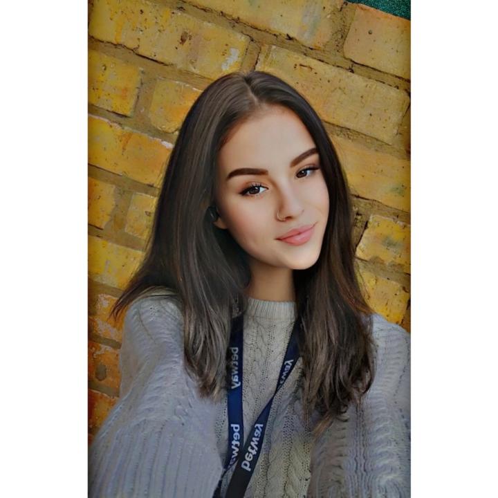 Celine Becker