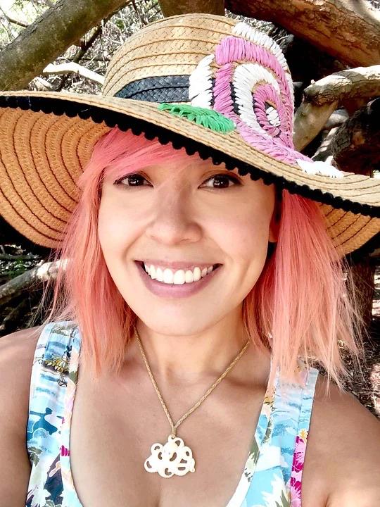 Elora Lyda